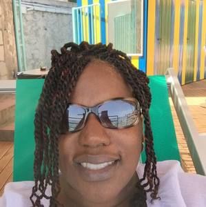 Meet your Posher, Glynnis